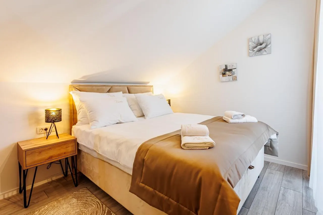 Apartmani Tanita Kastela