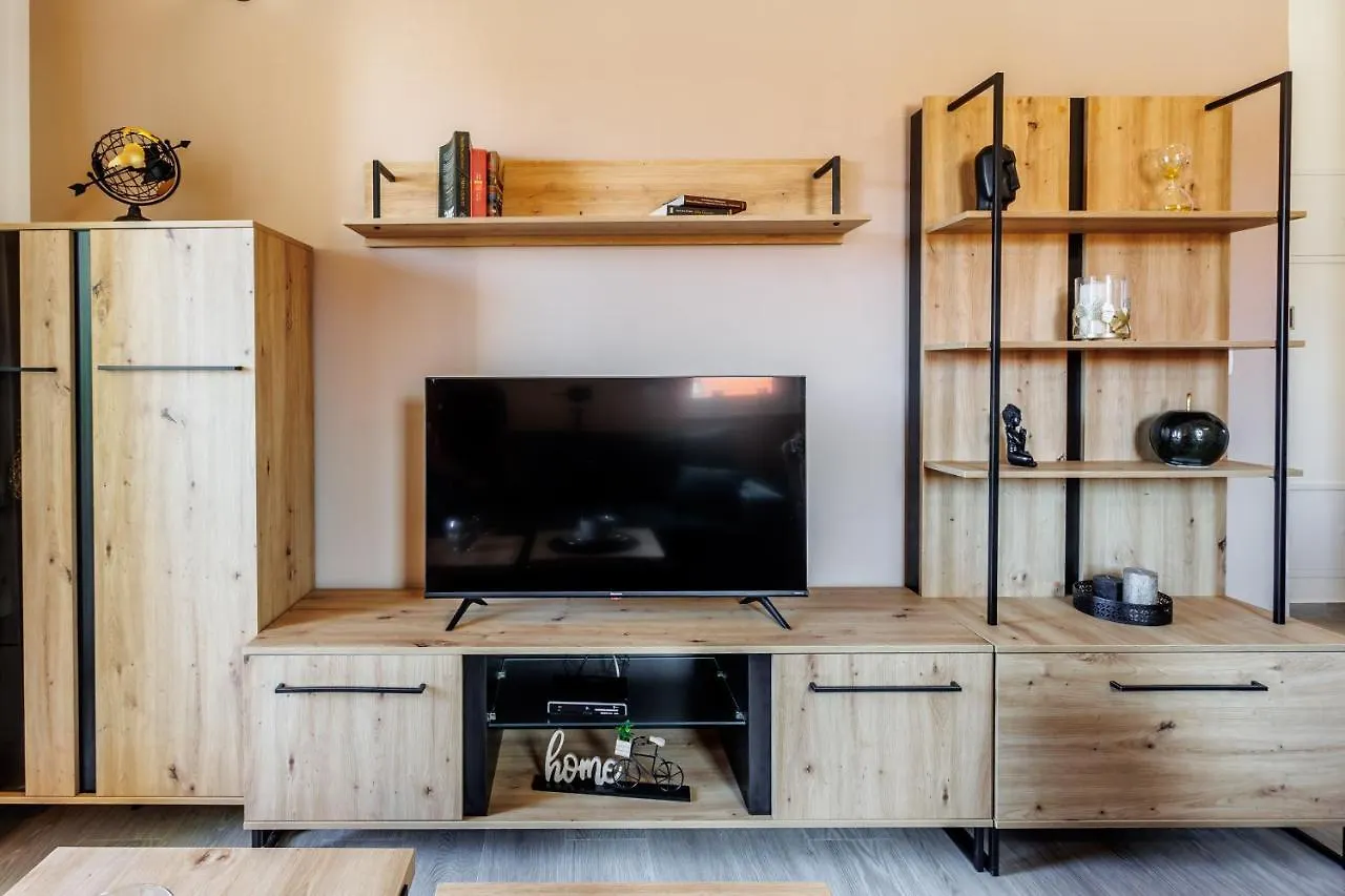 Apartmani Tanita Kastela 0*,  Croatia